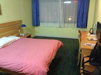 سوجو Home Inn Suzhoutrain Station North Square المظهر الخارجي الصورة
