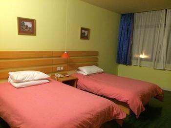 سوجو Home Inn Suzhoutrain Station North Square المظهر الخارجي الصورة